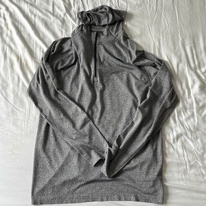 XL Surge Lululemon Black/white hoodie